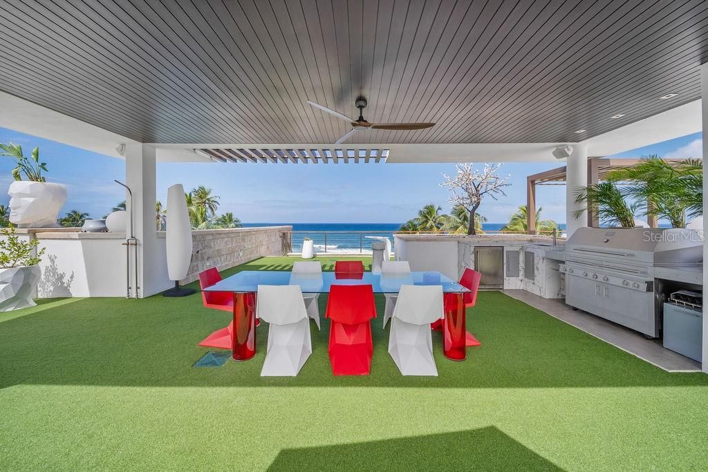 待售: $55,000,000 (4 贝兹, 4 浴室, 11000 平方英尺)