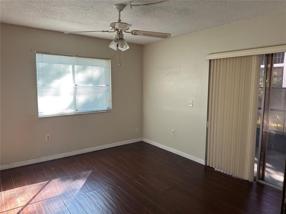 For Rent: $1,600 (2 beds, 2 baths, 953 Square Feet)