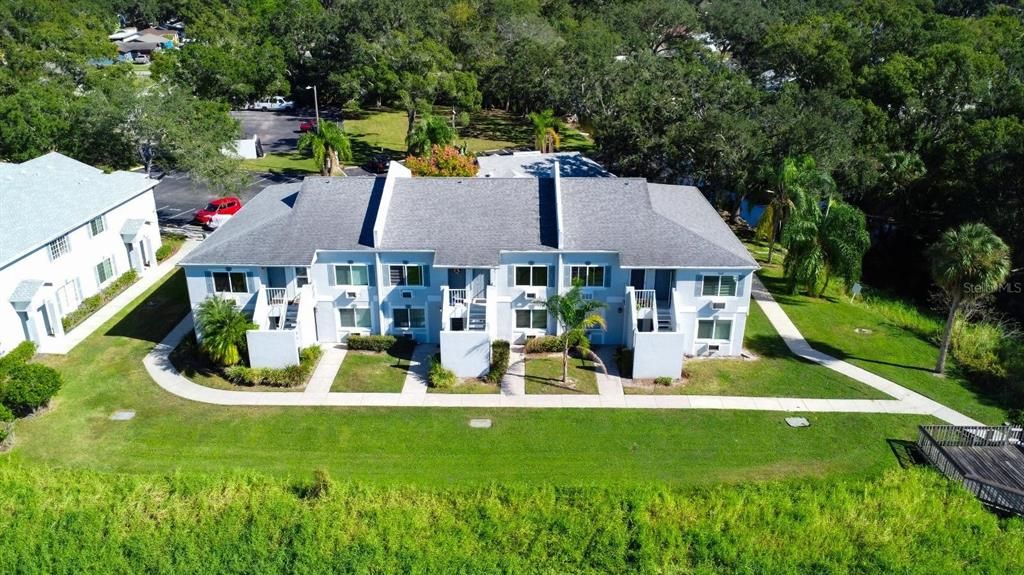 待售: $122,000 (0 贝兹, 1 浴室, 384 平方英尺)