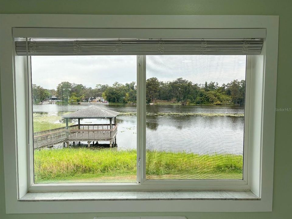 待售: $122,000 (0 贝兹, 1 浴室, 384 平方英尺)