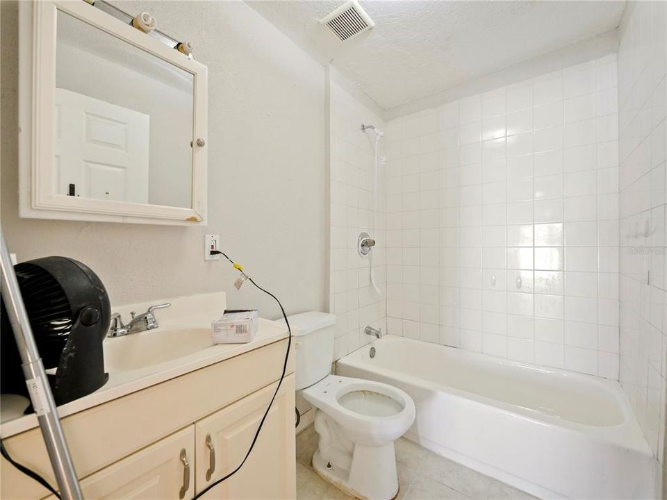 For Sale: $314,900 (4 beds, 0 baths, 1456 Square Feet)