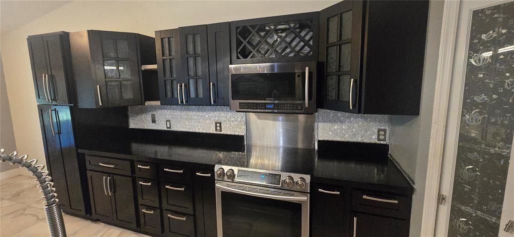 En Venta: $389,999 (4 camas, 2 baños, 2522 Pies cuadrados)