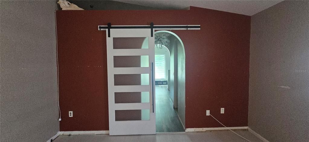 En Venta: $389,999 (4 camas, 2 baños, 2522 Pies cuadrados)