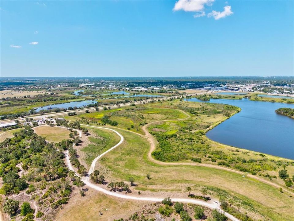 待售: $585,000 (4 贝兹, 2 浴室, 2210 平方英尺)