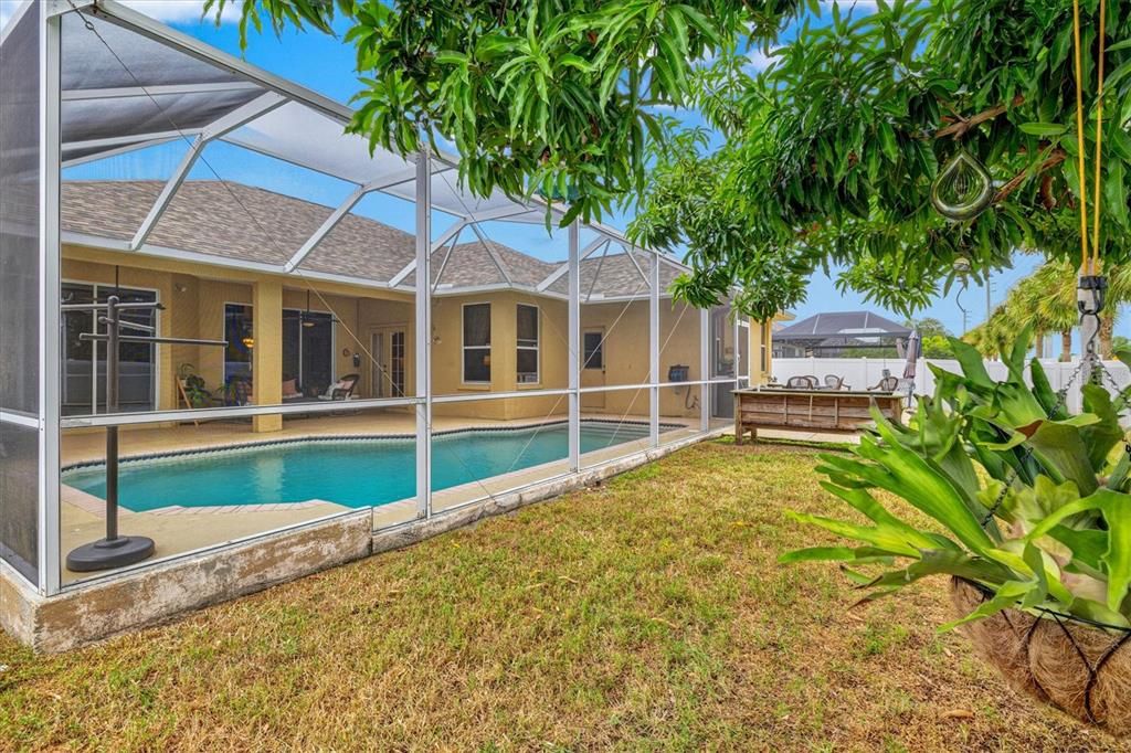 待售: $585,000 (4 贝兹, 2 浴室, 2210 平方英尺)