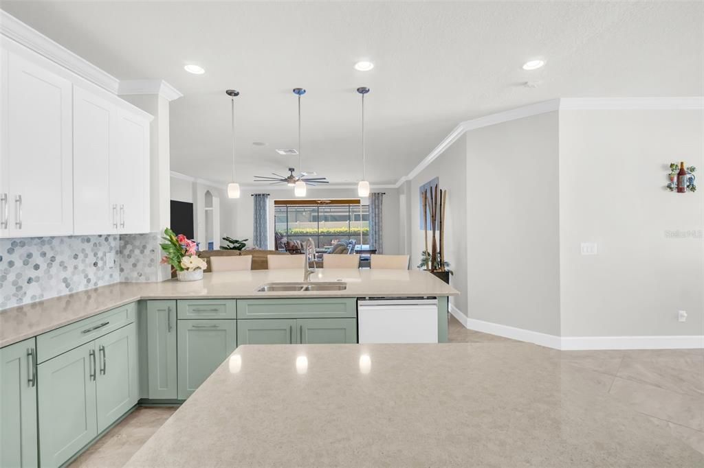 For Sale: $985,000 (4 beds, 3 baths, 2902 Square Feet)