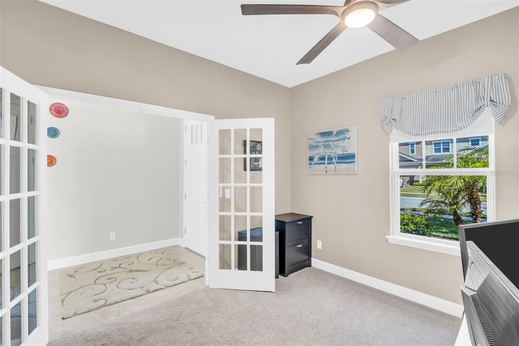 For Sale: $985,000 (4 beds, 3 baths, 2902 Square Feet)