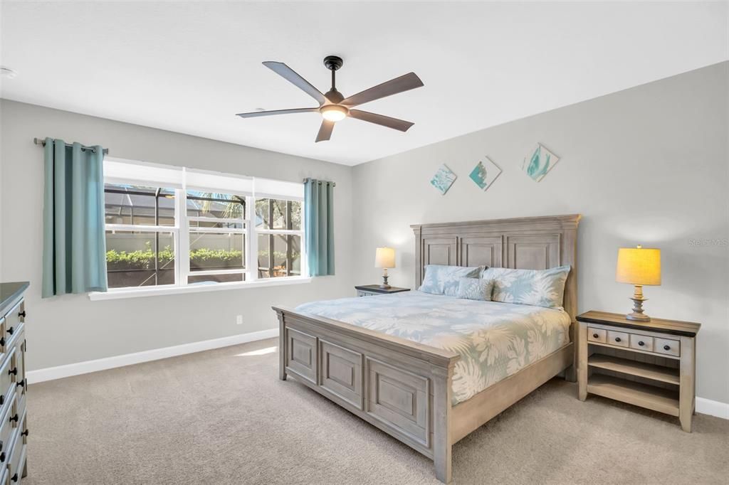 For Sale: $985,000 (4 beds, 3 baths, 2902 Square Feet)