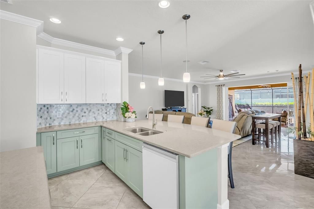 For Sale: $985,000 (4 beds, 3 baths, 2902 Square Feet)