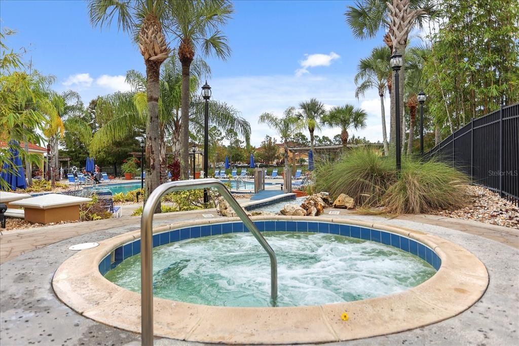 En Venta: $298,000 (3 camas, 2 baños, 1286 Pies cuadrados)