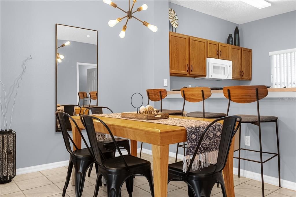 En Venta: $298,000 (3 camas, 2 baños, 1286 Pies cuadrados)