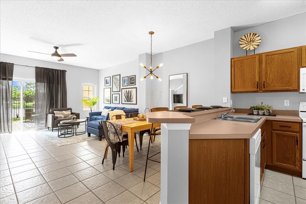 En Venta: $298,000 (3 camas, 2 baños, 1286 Pies cuadrados)