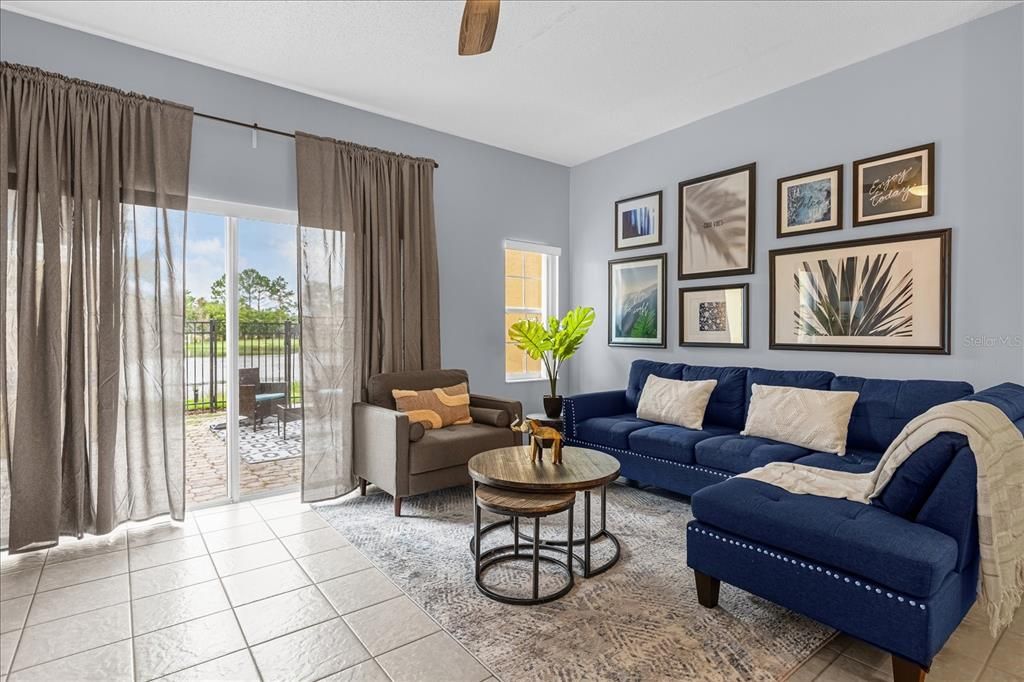 En Venta: $298,000 (3 camas, 2 baños, 1286 Pies cuadrados)