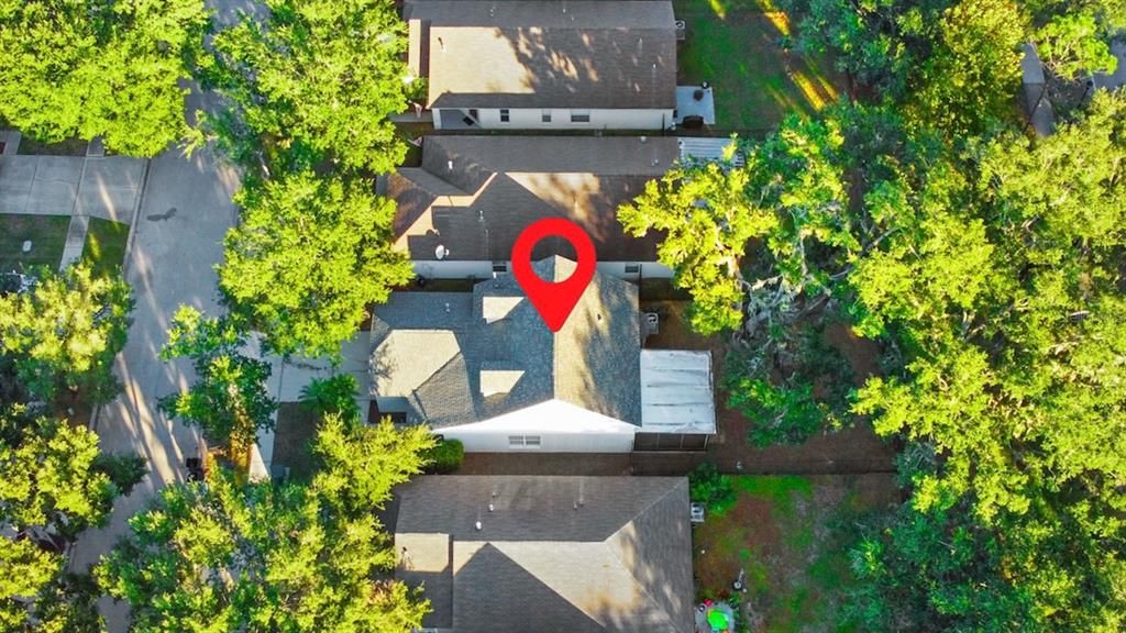 合同活跃: $325,000 (4 贝兹, 2 浴室, 1558 平方英尺)