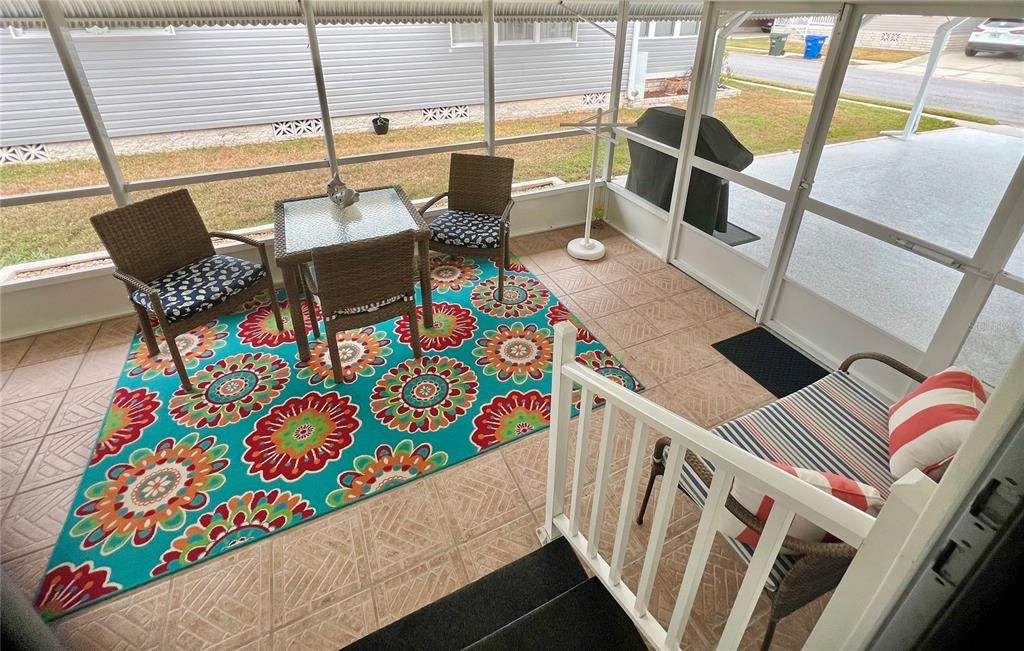 Active With Contract: $174,900 (2 beds, 2 baths, 1208 Square Feet)