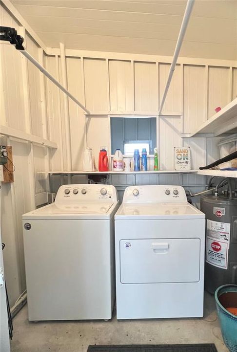 Active With Contract: $174,900 (2 beds, 2 baths, 1208 Square Feet)