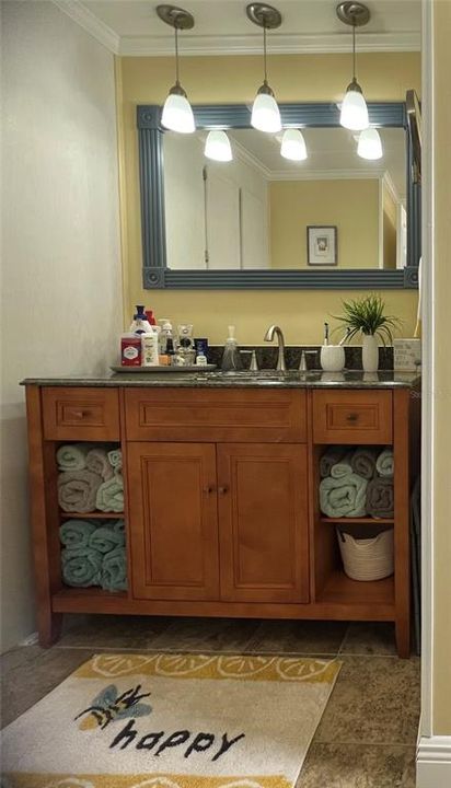 Active With Contract: $174,900 (2 beds, 2 baths, 1208 Square Feet)