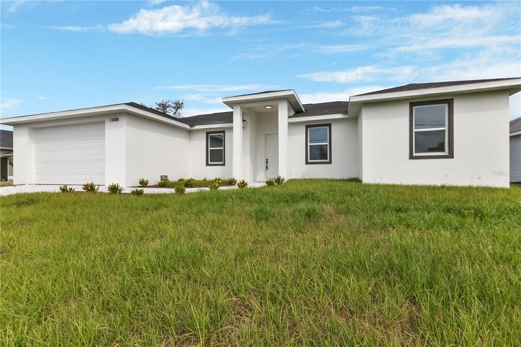 出租: $2,100 (4 贝兹, 2 浴室, 1674 平方英尺)