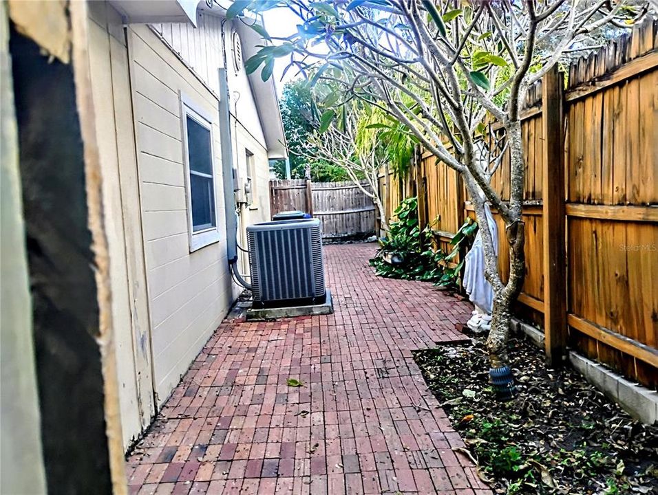 待售: $449,900 (3 贝兹, 2 浴室, 2488 平方英尺)