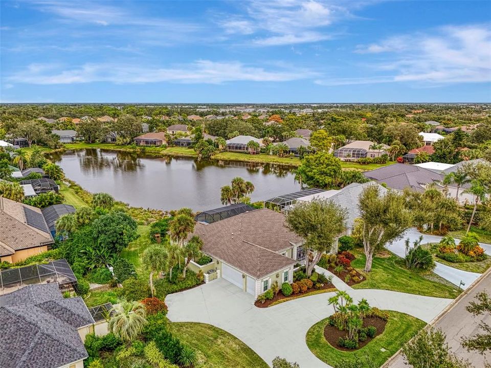 待售: $925,000 (3 贝兹, 3 浴室, 2835 平方英尺)