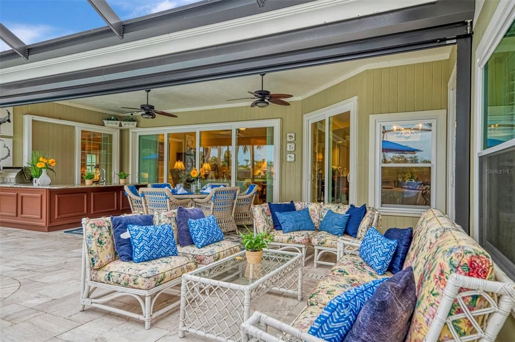 待售: $925,000 (3 贝兹, 3 浴室, 2835 平方英尺)