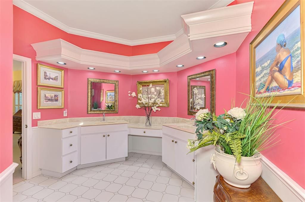 待售: $925,000 (3 贝兹, 3 浴室, 2835 平方英尺)