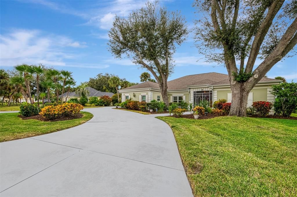 待售: $925,000 (3 贝兹, 3 浴室, 2835 平方英尺)