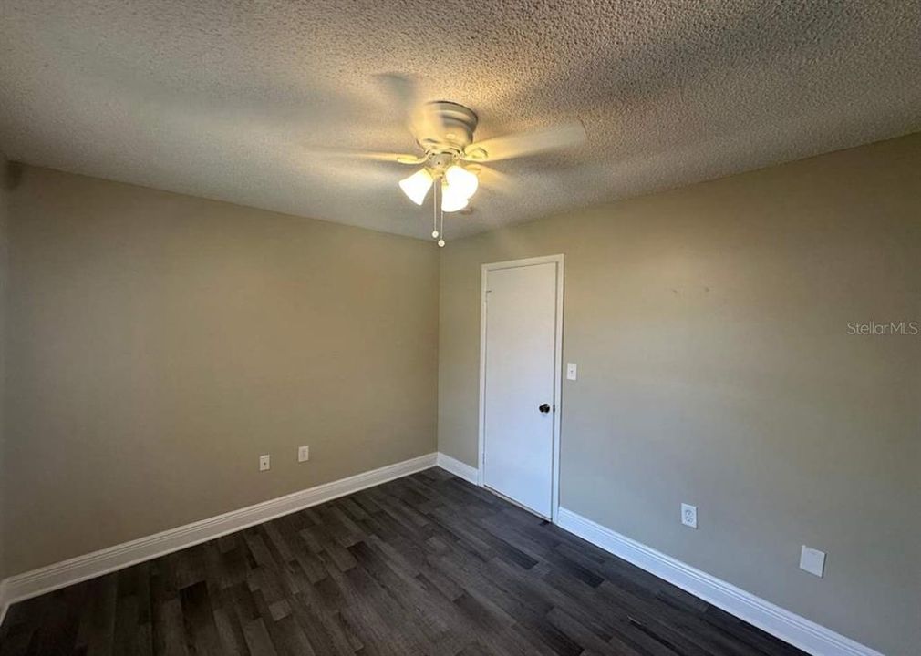 For Rent: $1,920 (3 beds, 2 baths, 1428 Square Feet)