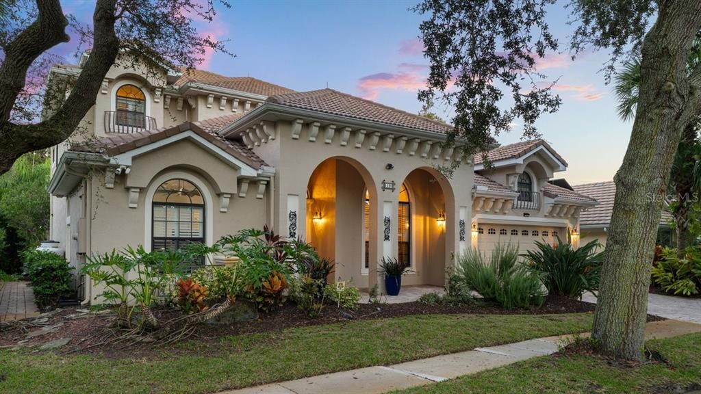 待售: $1,649,999 (5 贝兹, 3 浴室, 3188 平方英尺)