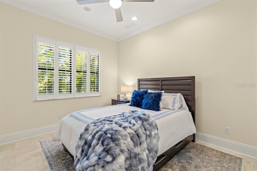 待售: $1,649,999 (5 贝兹, 3 浴室, 3188 平方英尺)