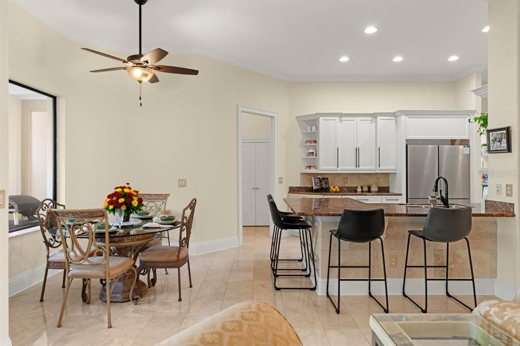 待售: $1,649,999 (5 贝兹, 3 浴室, 3188 平方英尺)