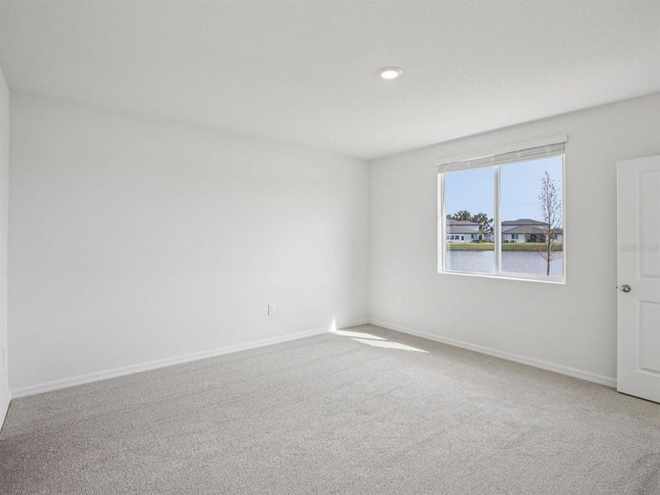 На продажу: $380,100 (4 спален, 2 ванн, 2503 Квадратных фут)