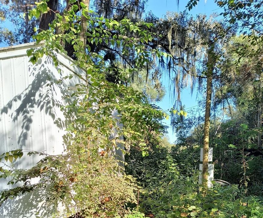 待售: $19,900 (0.26 acres)