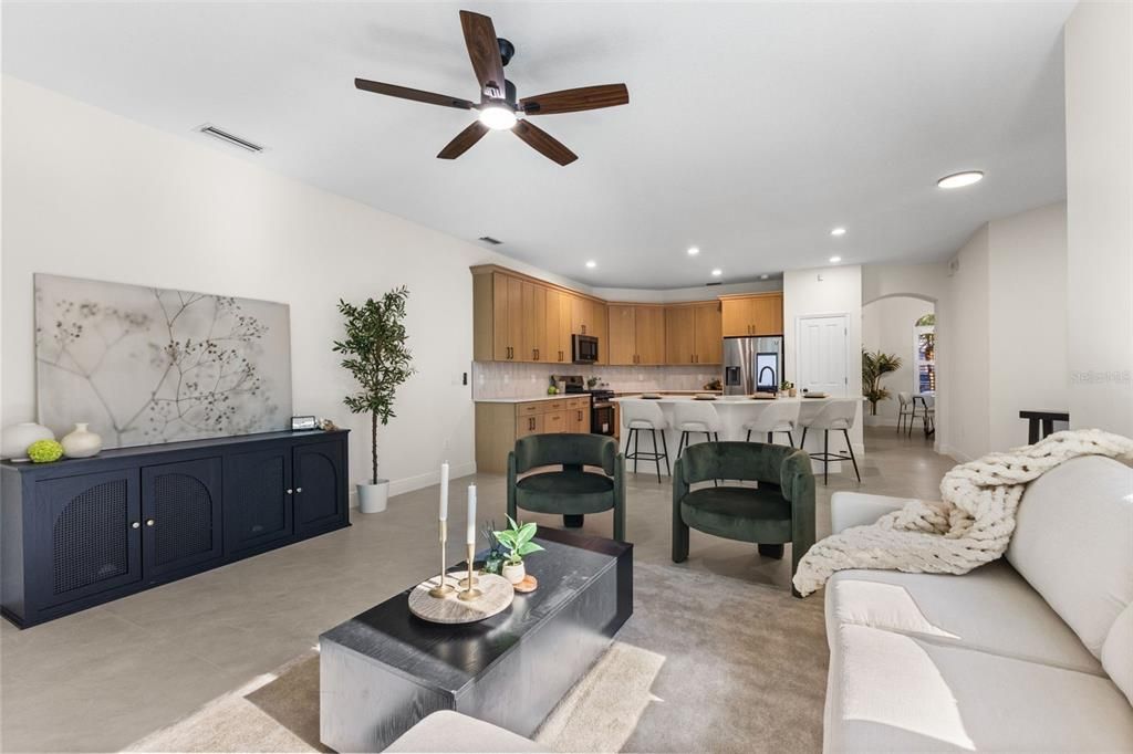 Active With Contract: $829,900 (4 beds, 3 baths, 2650 Square Feet)
