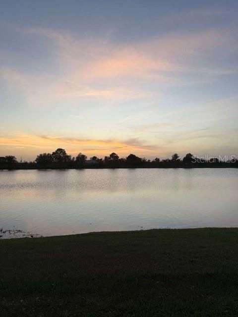 На продажу: $324,000 (3 спален, 2 ванн, 1365 Квадратных фут)