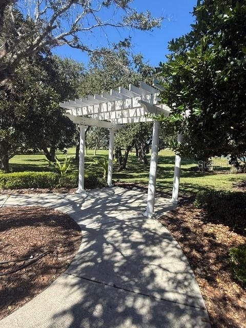 На продажу: $324,000 (3 спален, 2 ванн, 1365 Квадратных фут)