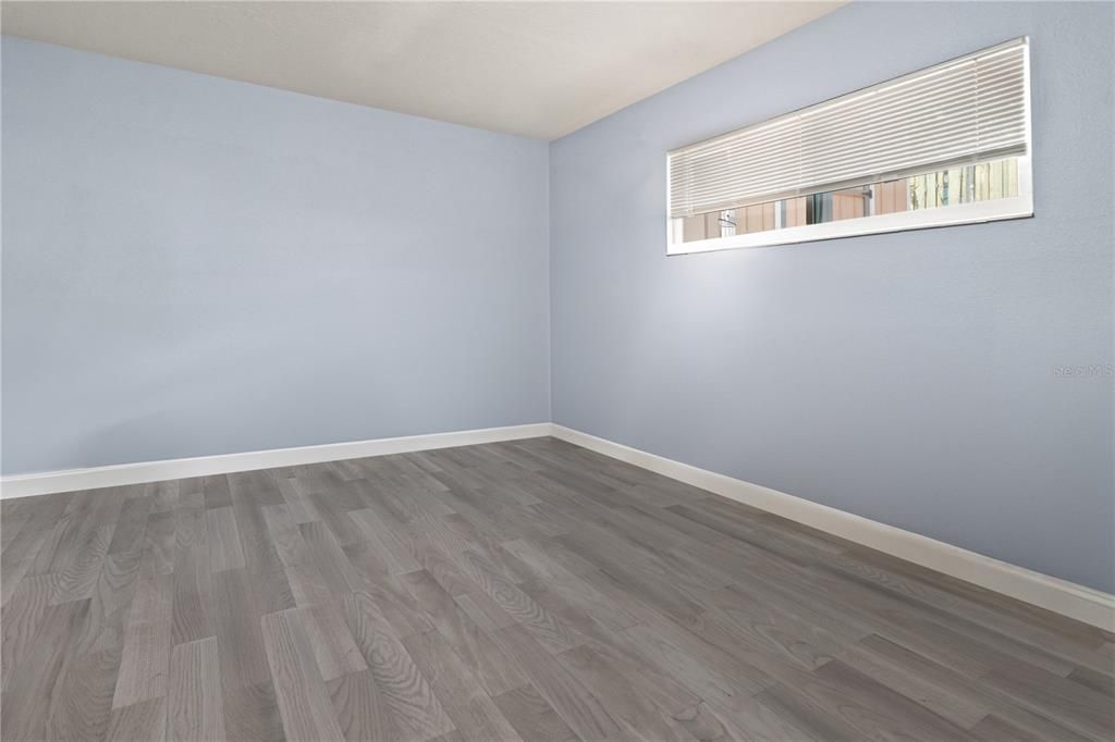 待售: $875,000 (13 贝兹, 0 浴室, 4170 平方英尺)