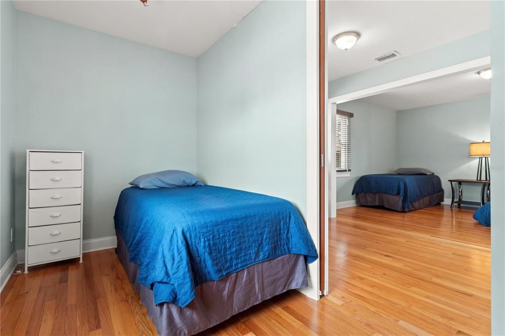 待售: $875,000 (13 贝兹, 0 浴室, 4170 平方英尺)