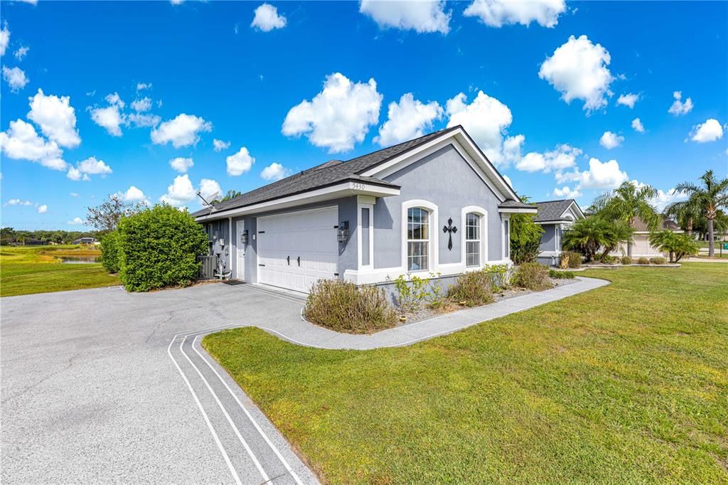 For Sale: $535,000 (3 beds, 2 baths, 2076 Square Feet)