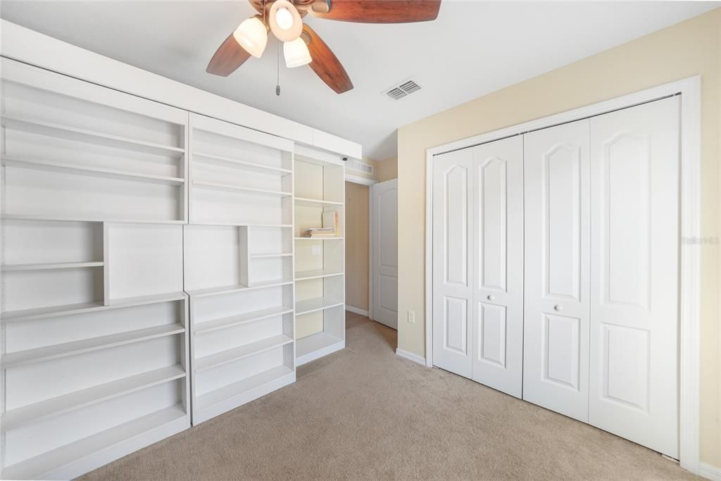 待售: $595,000 (4 贝兹, 2 浴室, 2256 平方英尺)