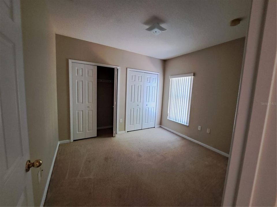 Active With Contract: $235,000 (3 beds, 2 baths, 1682 Square Feet)