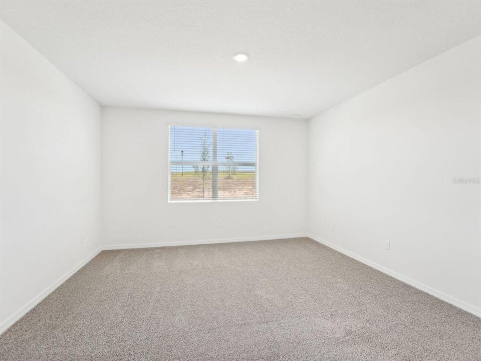 待售: $306,704 (4 贝兹, 2 浴室, 1840 平方英尺)