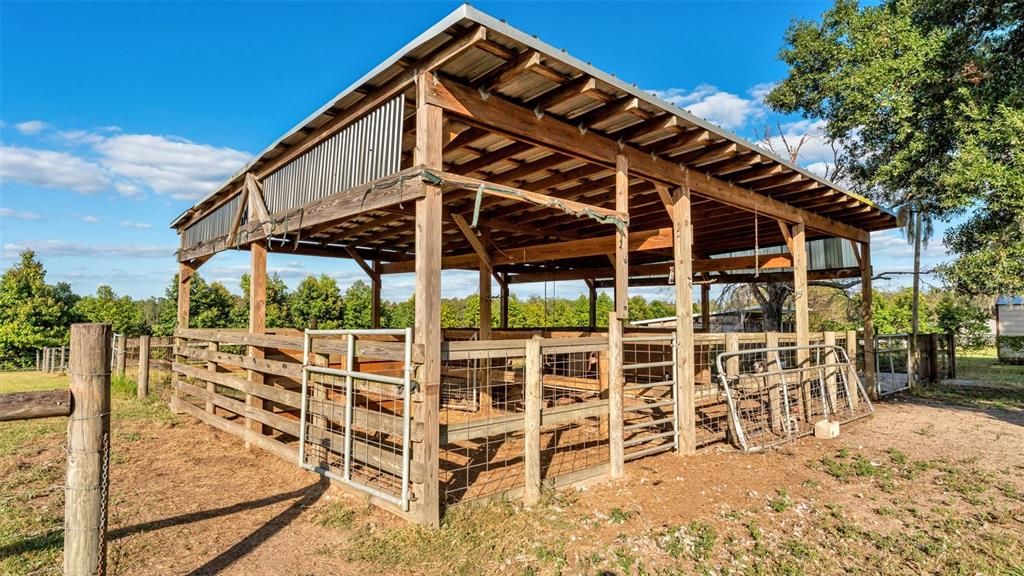 待售: $620,000 (4 贝兹, 2 浴室, 2049 平方英尺)