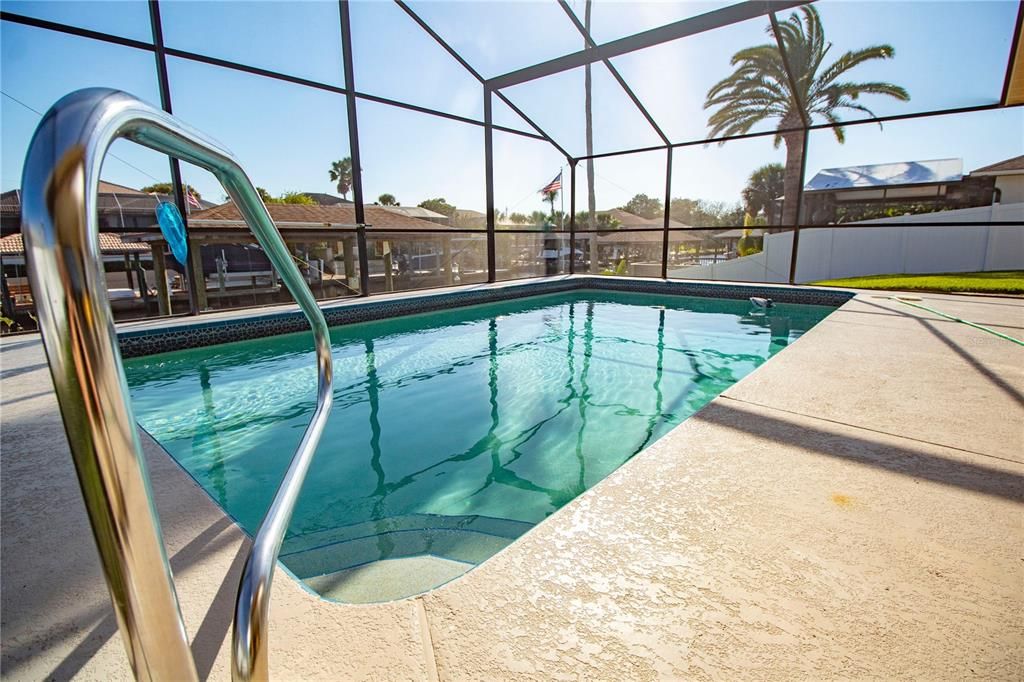 For Sale: $689,000 (3 beds, 2 baths, 1649 Square Feet)