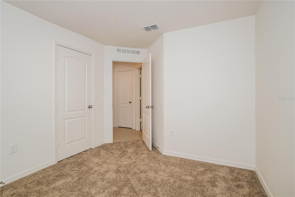 En Renta: $1,920 (4 camas, 2 baños, 1869 Pies cuadrados)