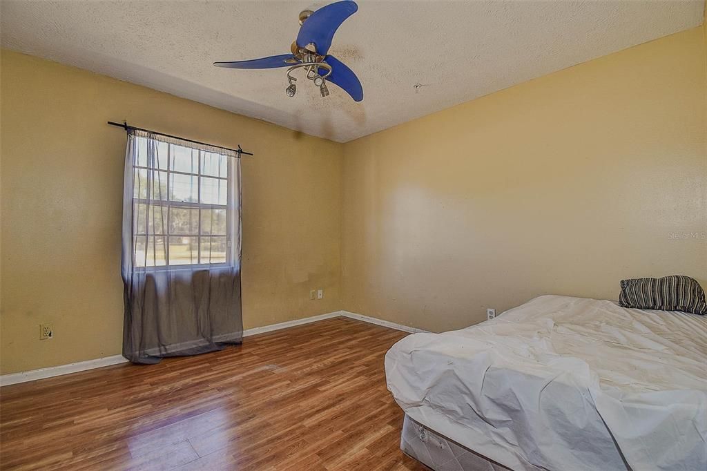 待售: $435,000 (3 贝兹, 2 浴室, 3204 平方英尺)