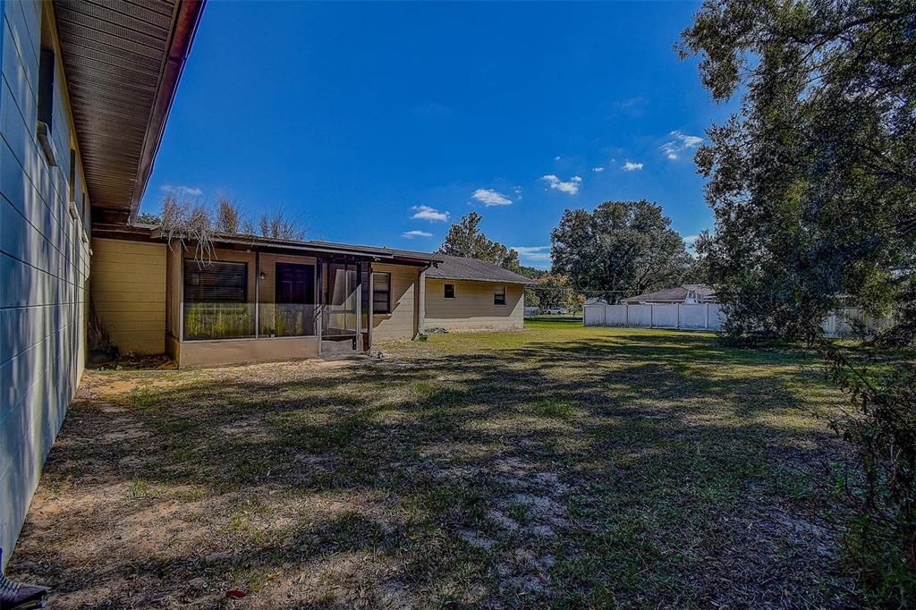 待售: $435,000 (3 贝兹, 2 浴室, 3204 平方英尺)