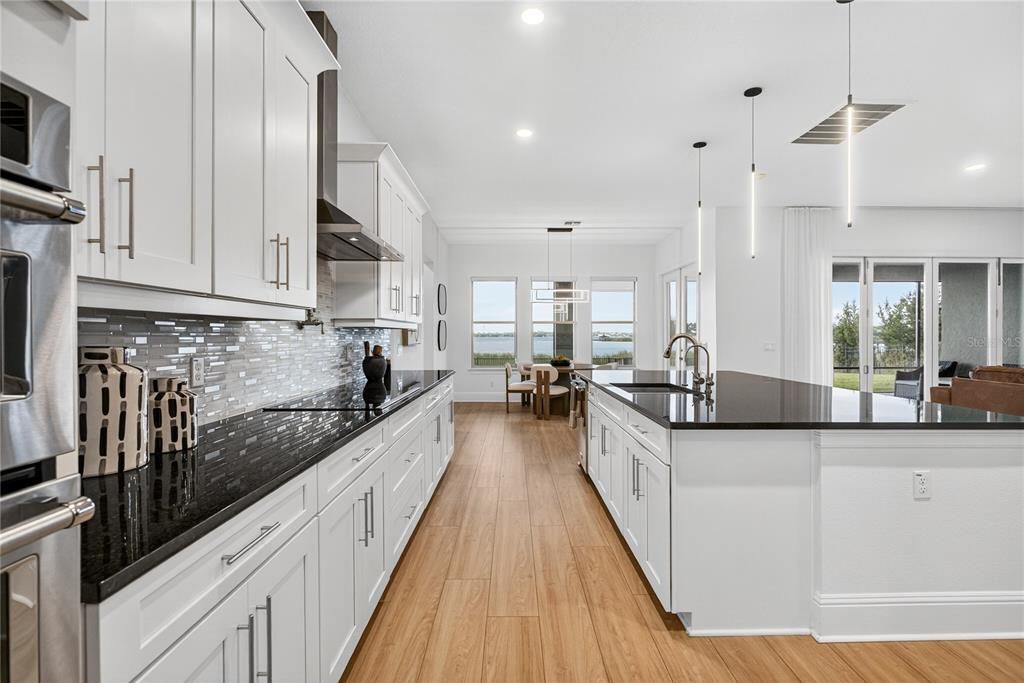 待售: $2,249,000 (7 贝兹, 6 浴室, 5283 平方英尺)