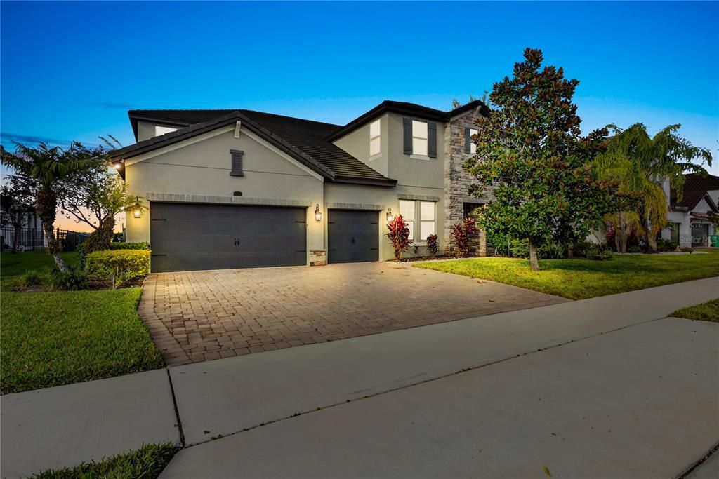 待售: $2,249,000 (7 贝兹, 6 浴室, 5283 平方英尺)