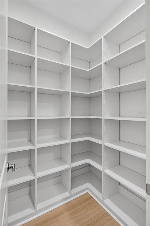 待售: $2,249,000 (7 贝兹, 6 浴室, 5283 平方英尺)